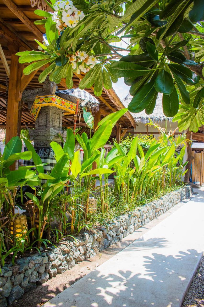 Sunrise Resort Gili Air Exterior photo